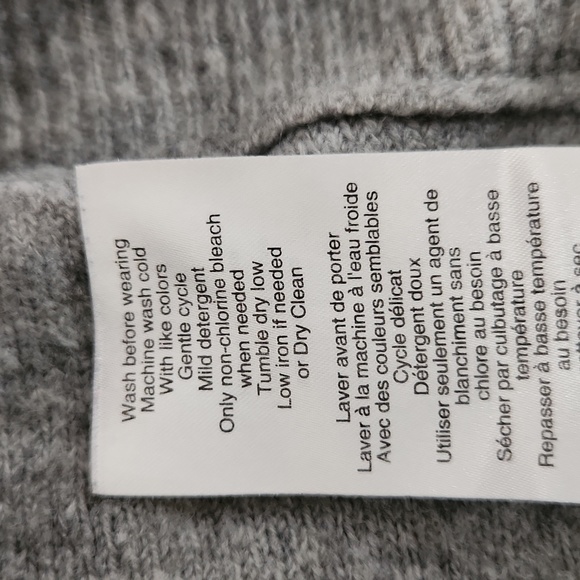 Nursing gray wrap sweater, size medium - Picture 4 of 5